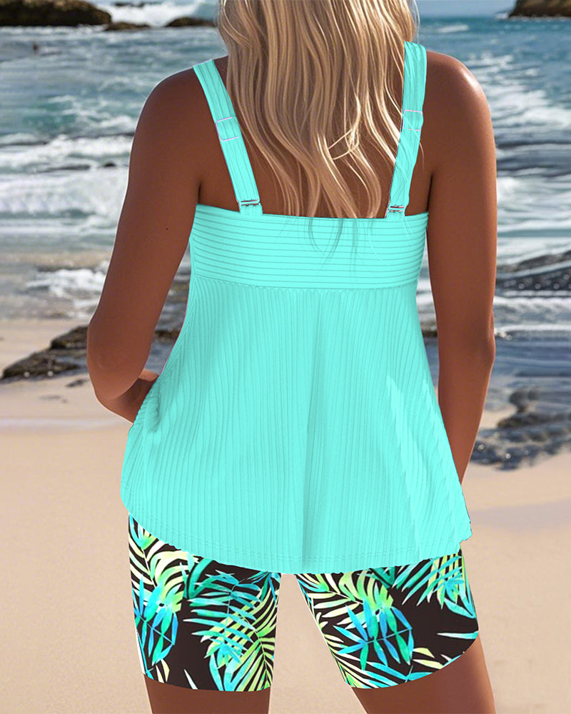 Conjunto de Tankini a Rayas y Pantalón Estampado