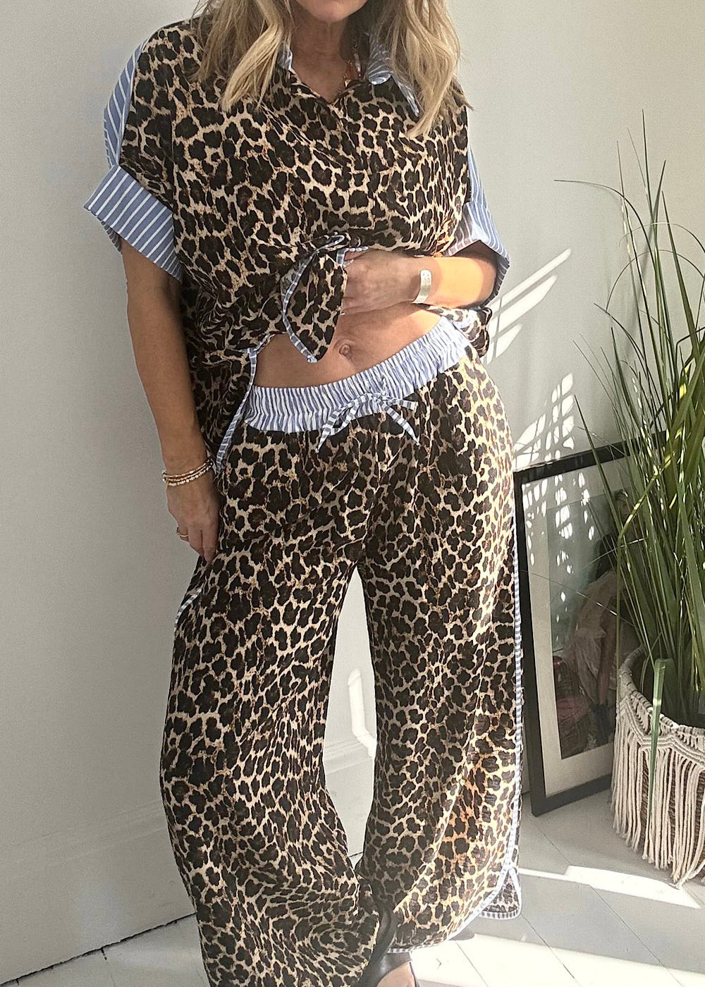 Noa - Conjunto Leopardo