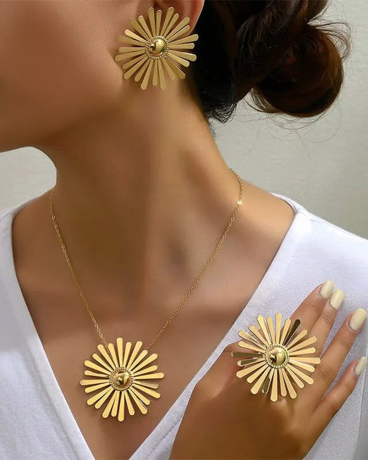 Conjunto de Joyería Flor Dorada (3 Piezas)