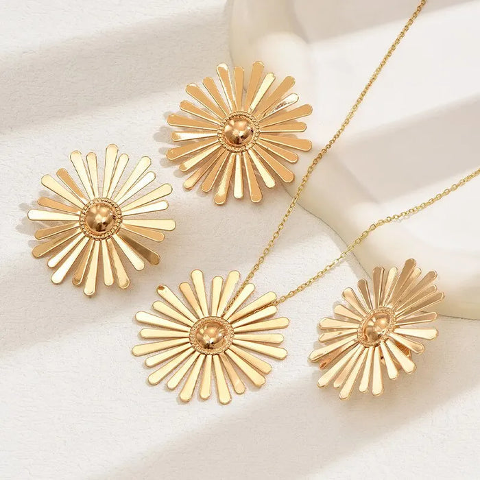 Conjunto de Joyería Flor Dorada (3 Piezas)
